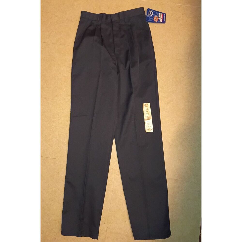 NWT Dickies Women's Pleated Work Pants-Size 8 Tall (Black)